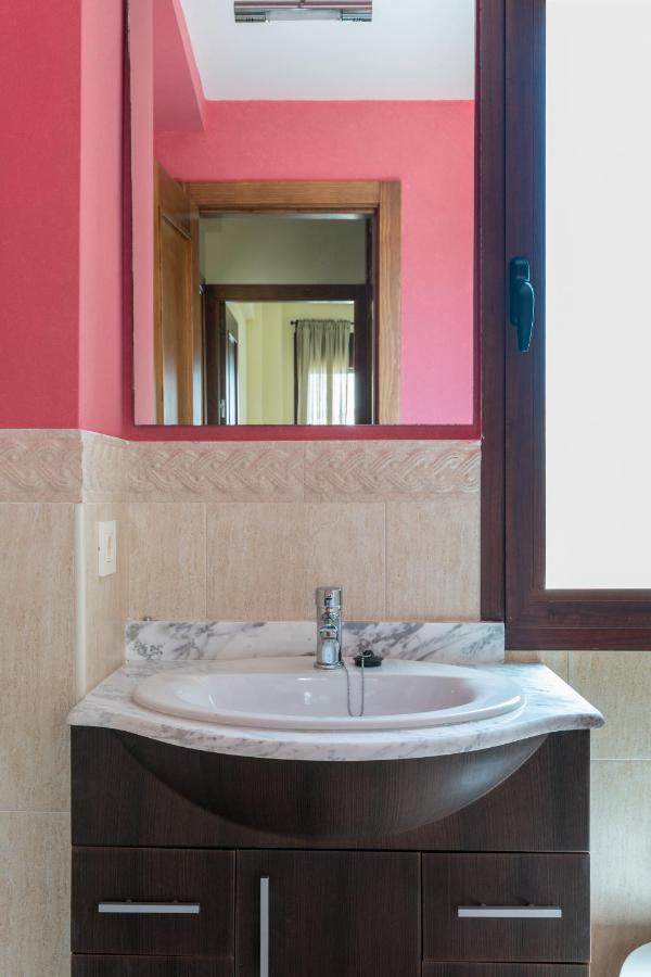 Casa Rural Sierramagna De 2 Dormitorios El Ronquillo 外观 照片